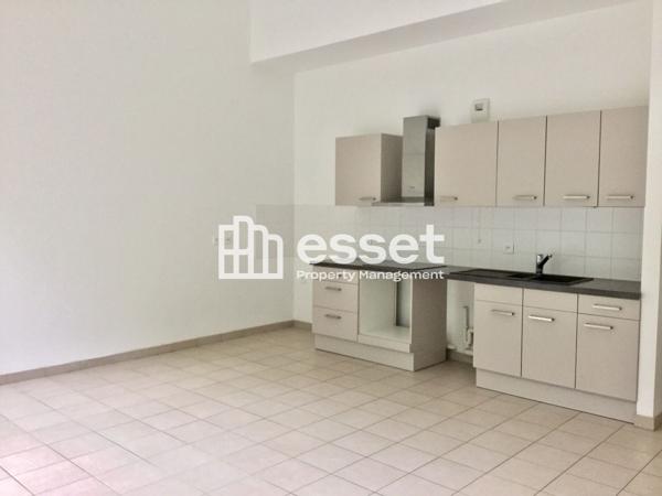 Location Appartement 4 pièces 80.78 m² - Boulogne-billancourt 92100