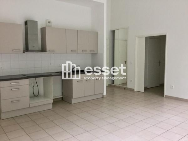 Location Appartement 4 pièces 80.78 m² - Boulogne-billancourt 92100
