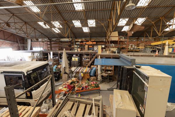 Local Commercial - 800 m²