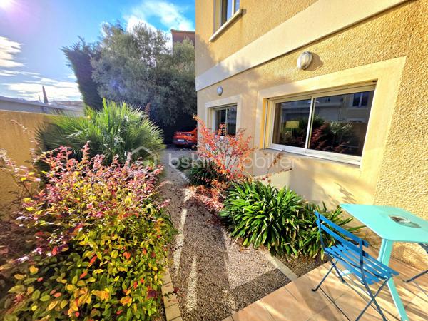 Immeuble mixte de 261 m²