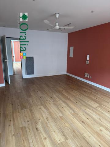 Local commercial · Location Bordeaux (33000) 67m²