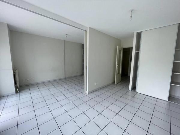 Appartement à louer à Saint-Martin-d'Hères (38400)