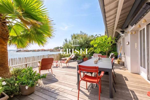 À Vendre  Maison d'Exception avec Vue Panoramique sur le Bassin d'Arcachon