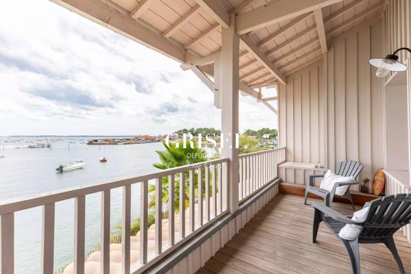 À Vendre  Maison d'Exception avec Vue Panoramique sur le Bassin d'Arcachon