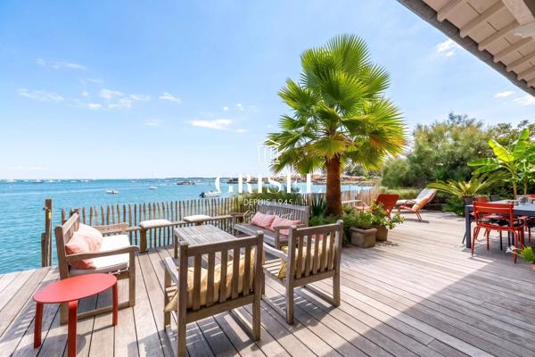 À Vendre  Maison d'Exception avec Vue Panoramique sur le Bassin d'Arcachon