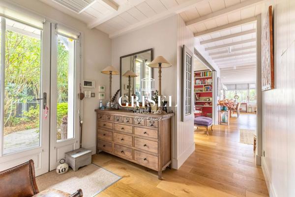 À Vendre  Maison d'Exception avec Vue Panoramique sur le Bassin d'Arcachon