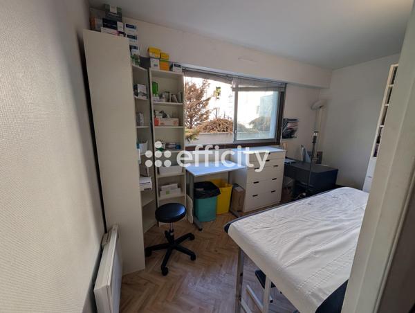 Appartement
         1 pièce
        - 26 m² 255 000 €*