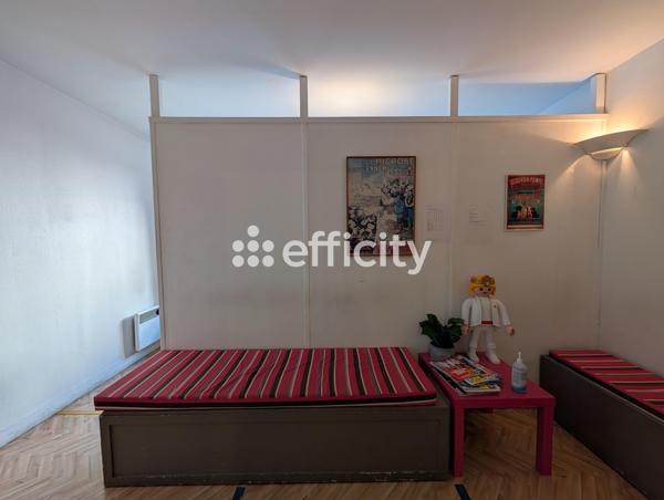 Appartement
         1 pièce
        - 26 m² 255 000 €*