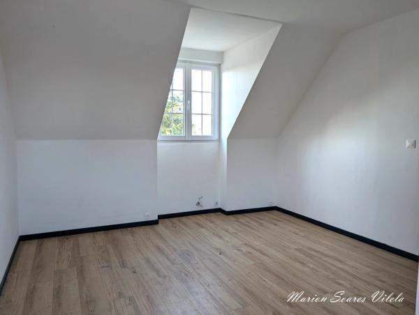 EXCUSIVITE Maison FAMILIALE, rénovée en partie, 6 P sur plus de 1000 m² de terrain.