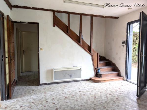 EXCUSIVITE Maison FAMILIALE, rénovée en partie, 6 P sur plus de 1000 m² de terrain.