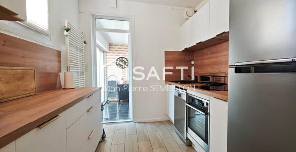 AGEN hyper centre 127M² 3 chambres, garage et cour