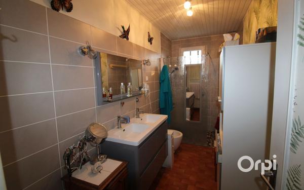 Maison à vendre    3 pièces •  Le Gua