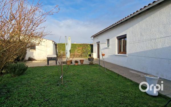 Maison à vendre    3 pièces •  Le Gua