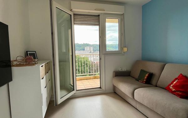 Appartement à vendre    6 pièces • 118 m2 Vienne