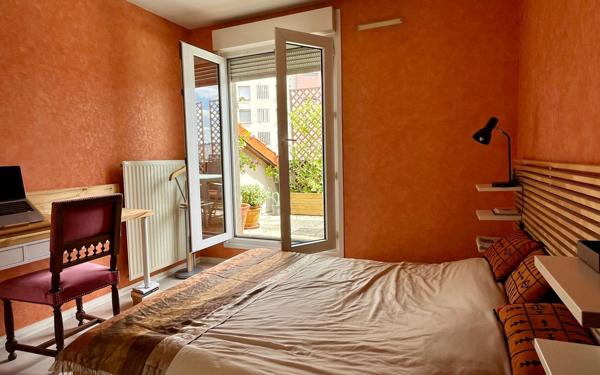 Appartement à vendre    6 pièces • 118 m2 Vienne