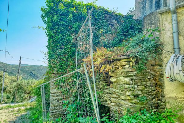 Maison de village Luri - Hameau de Fieno 2 pièces avec terrasse - permis accepté et purgé