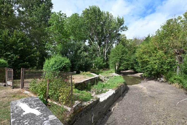 Maison 257 152 € Asnières-sur-Nouère 4 p 145 m² DPE C