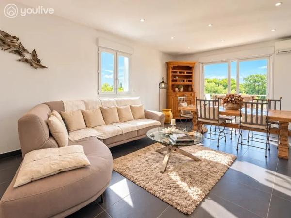 DERNIER ÉTAGE – T3 85 M² – TERRASSE – VUE MER & MONTAGNE