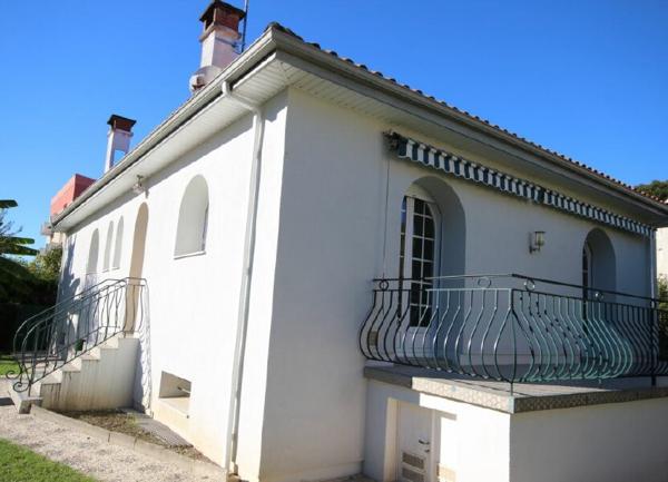 Maison à vendre    5 pièces •  Pau