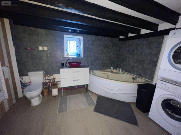 Maison à vendre à Lassay-les-Châteaux en Mayenne (53110), ref : 555