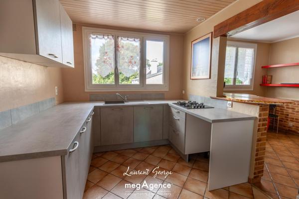 Maison à SAINT-LEGER-DU-BOURG-DENIS, 76160 - 6 pièces 147m²
