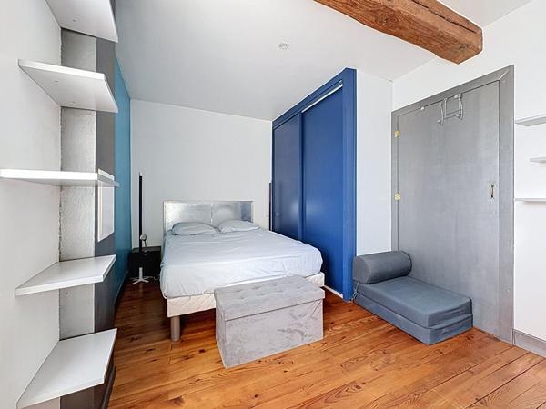 Maison de ville, 2 chambres à Nérac avec piscine et garage