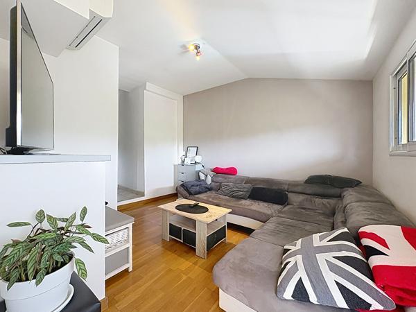 Maison de ville, 2 chambres à Nérac avec piscine et garage