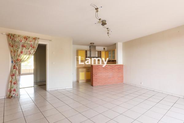 Appartement + parking + annexe + parking