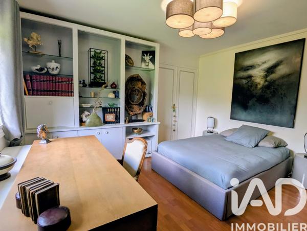 Maison à vendre 7 pièces 210 m² Garches