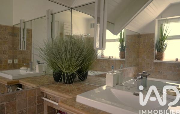 Maison à vendre 7 pièces 210 m² Garches