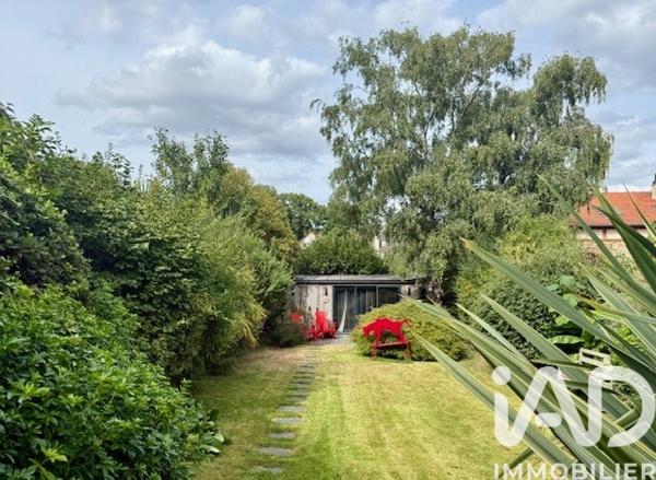 Maison à vendre 7 pièces 210 m² Garches