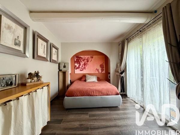 Maison à vendre 7 pièces 210 m² Garches