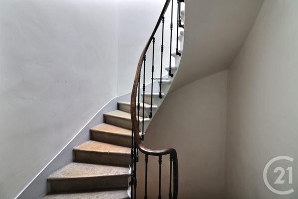 Immeuble à vendre  130 m2 BORDEAUX - 33