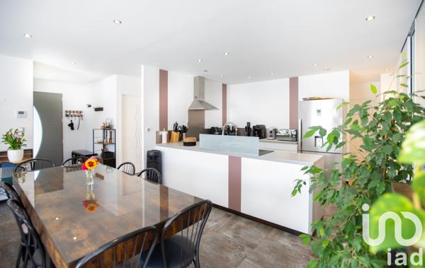Maison à vendre 6 pièces 143 m² Grillon