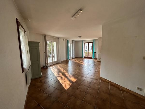 MAISON - QUARTIER DES BLONDEAUX