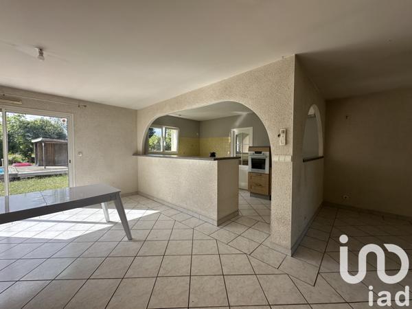 Maison à vendre 3 pièces 128 m² Sainte-Bazeille
