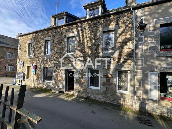 Maison de ville en pierre sur 3 niveaux