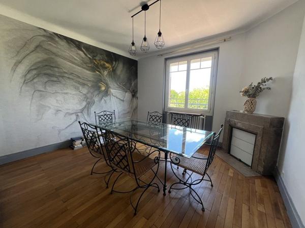 Maison à vendre |  Saint-Amand-Montrond |  5 pièces | 120 m²