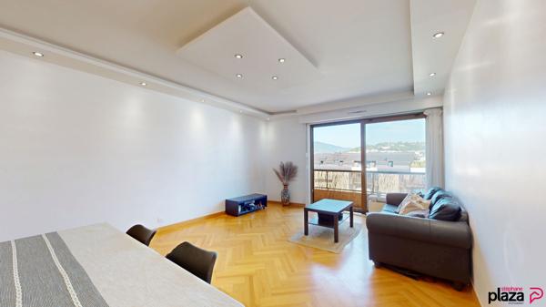 Appartement 4 pièces 93 m2