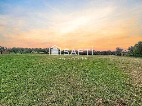 Terrain à bâtir de 2417 M2