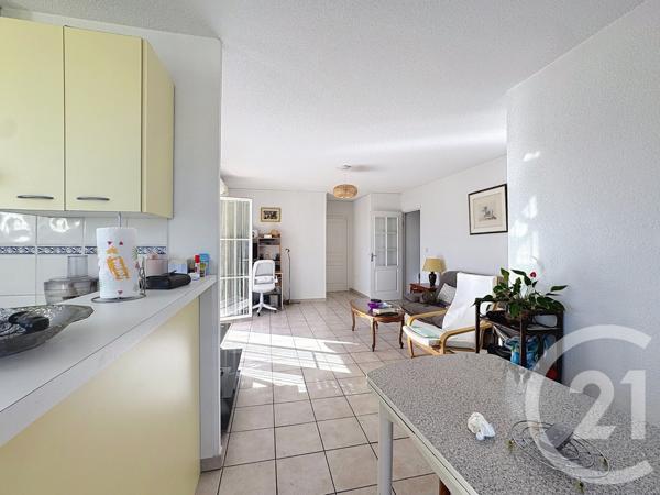 Appartement F3 à vendre  3 pièces - 61 m2 ST CLEMENT DE RIVIERE - 34