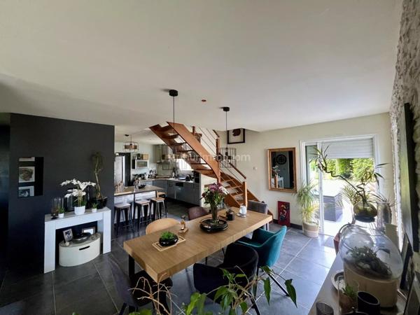 Vente Maison 5 pièces 112 m2 à Lanvallay
