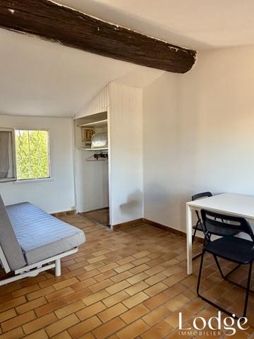 Studio de charme avec vue exceptionnelle sur les toits d'Aix