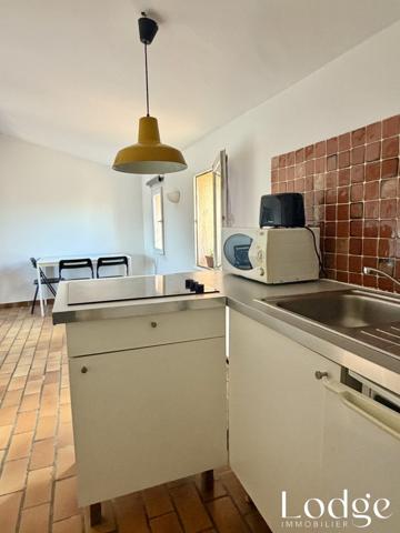 Studio de charme avec vue exceptionnelle sur les toits d'Aix