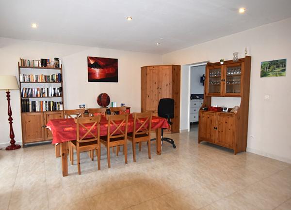 Une opportunité à Quincy-sous-Sénart Spacieuse MAISON de 6 pièces- Réf 8969
