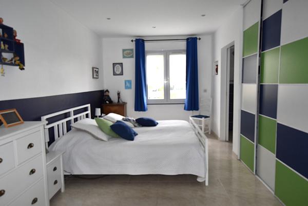 Une opportunité à Quincy-sous-Sénart Spacieuse MAISON de 6 pièces- Réf 8969