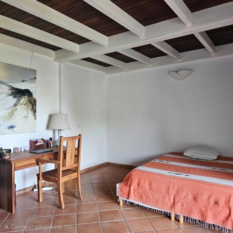 Une propriété de caractère, sur les hauteur de la baie du Golf, vue mer exceptionnelle