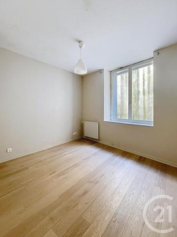 Appartement F4 à vendre  4 pièces - 103,30 m2 RIOM - 63