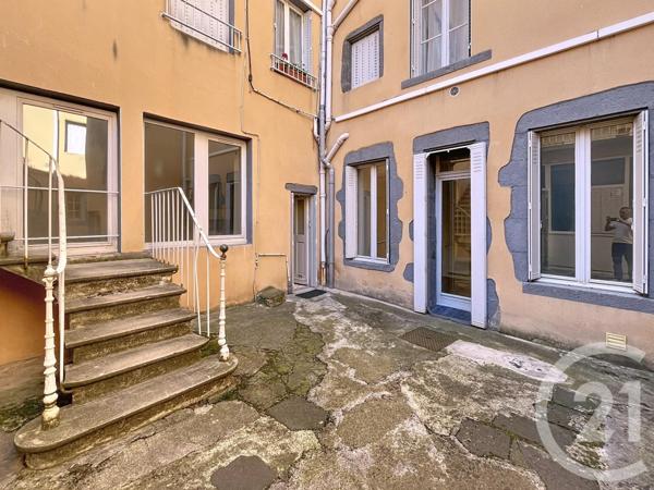 Appartement F4 à vendre  4 pièces - 103,30 m2 RIOM - 63