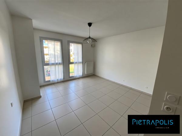 LOZANNE - APPARTEMENT T2 -  BOX FERME EN SOUS SOL